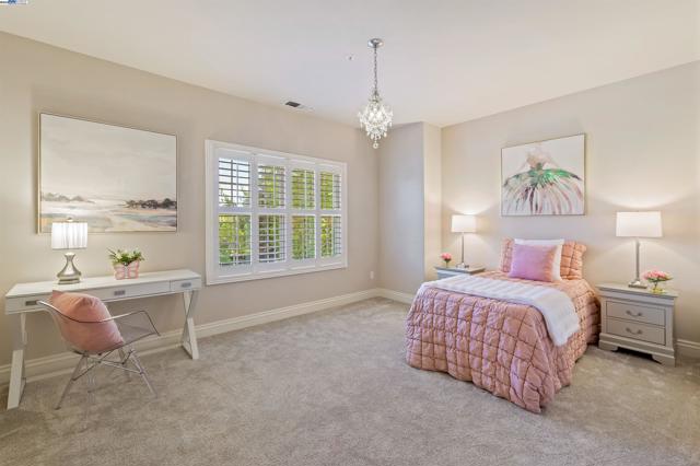 Image 27 of 40 For 1655 Orvieto Ct