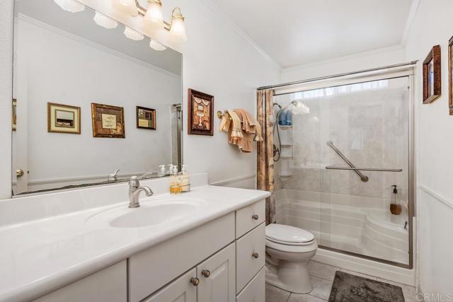Detail Gallery Image 10 of 10 For 1292 Sunset Dr, Vista,  CA 92081 - 4 Beds | 3 Baths