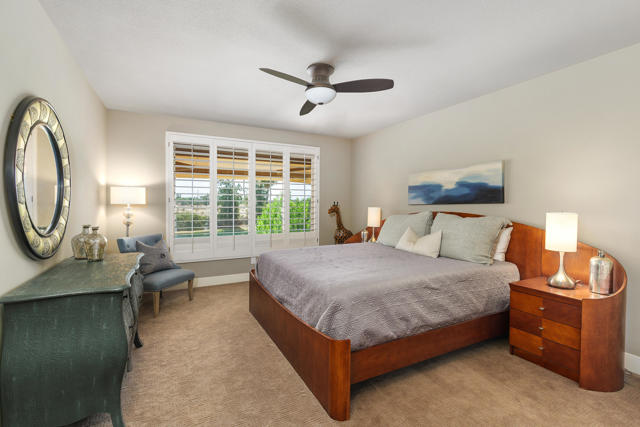 187 Kavenish Drive, Rancho Mirage CA: https://media.crmls.org/mediaz/85747d98-ebcf-4839-b776-fef35c9ba956.jpg