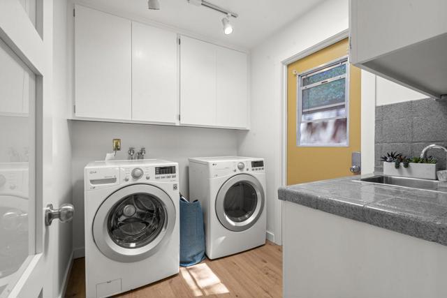52 Jackson Street, Los Gatos CA: https://media.crmls.org/mediaz/857538b9-8aca-4d60-8945-692fb967fa9f.jpg