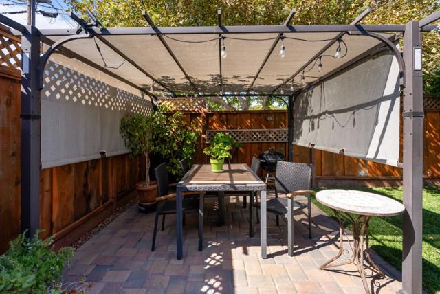 29 Buena Vista Street, Salinas CA: https://media.crmls.org/mediaz/8576313a-2ee3-4486-9af4-1de4303a20d1.jpg