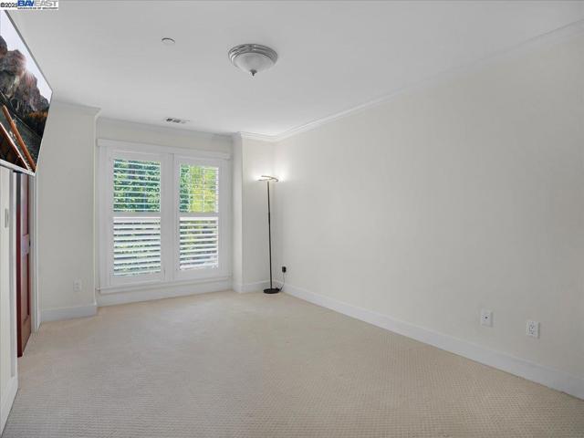 910 Willowshire Way, San Jose CA: https://media.crmls.org/mediaz/8576a157-f104-4c3f-9242-48d195c83894.jpg