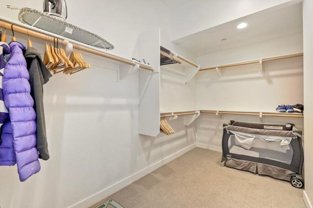 295 Chinquapin Ave, Carlsbad CA: https://media.crmls.org/mediaz/85770044-db1f-41a6-9f9f-b5c873164760.jpg