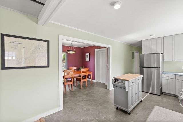 414 Vermont Avenue, Moss Beach CA: https://media.crmls.org/mediaz/8577de70-192b-4598-b39d-b90aa94a22b2.jpg