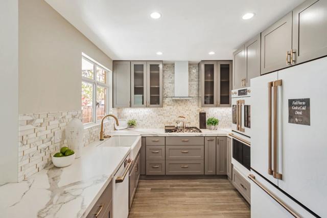 2698 Goodwin Avenue, Redwood City CA: https://media.crmls.org/mediaz/857848e6-e555-4d37-af0f-0799a5b8efa7.jpg
