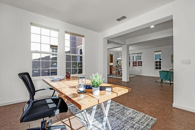 134 N Menlo Park Street, Mountain House CA: https://media.crmls.org/mediaz/8578a996-ab0a-41ef-9d8b-d983ffb1f62b.jpg