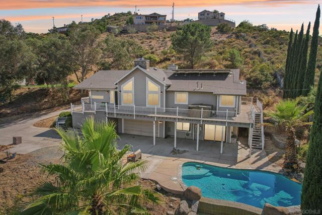 11810 Hi Ridge Rd, Lakeside CA: https://media.crmls.org/mediaz/8578f8bd-b618-49d2-875a-5baa269f04a7.jpg