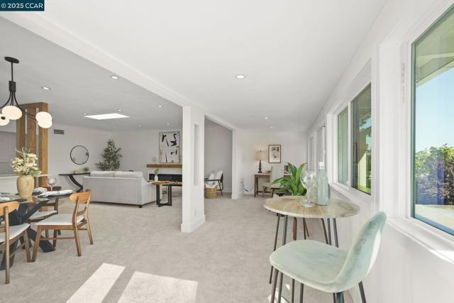 1364 Running Springs Rd, Walnut Creek CA: https://media.crmls.org/mediaz/85792f0c-50d6-4d1a-9dfd-32370a2316fb.jpg