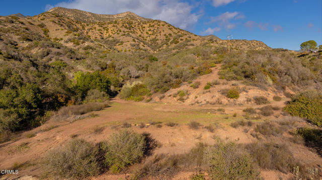 380 Valley View Road, Ojai CA: https://media.crmls.org/mediaz/85794cf3-9713-4e43-b166-40a4d026daff.jpg