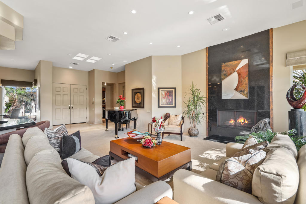 MLS #219138563DA image #16