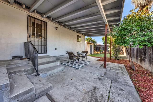 1539 E San Fernando Street, San Jose CA: https://media.crmls.org/mediaz/857a898d-1daf-4a96-bcc6-5e1a4c24298d.jpg