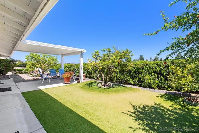 12226 Casero Ct., San Diego CA: https://media.crmls.org/mediaz/857bb8e6-d8c9-4f41-a93b-be55aba0717c.jpg