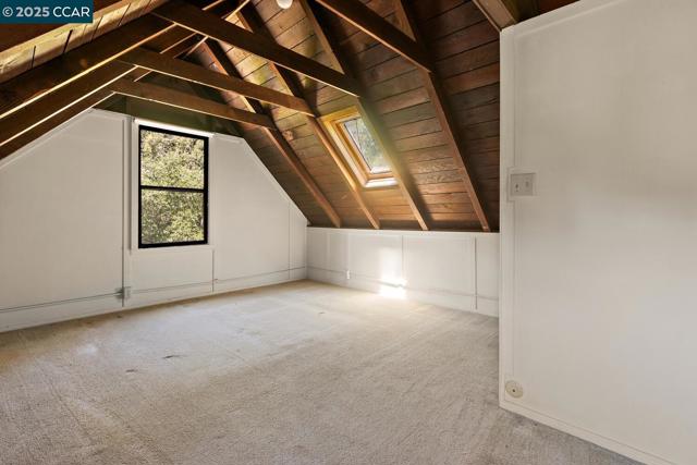 37 La Madronal, Orinda CA: https://media.crmls.org/mediaz/857bc88e-a672-451d-b069-6c5e76675fbf.jpg