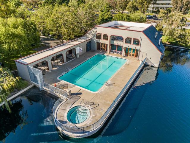 1090 Shoreline Drive, San Mateo CA: https://media.crmls.org/mediaz/857c3675-9ef0-4008-bba9-0f4331763da7.jpg