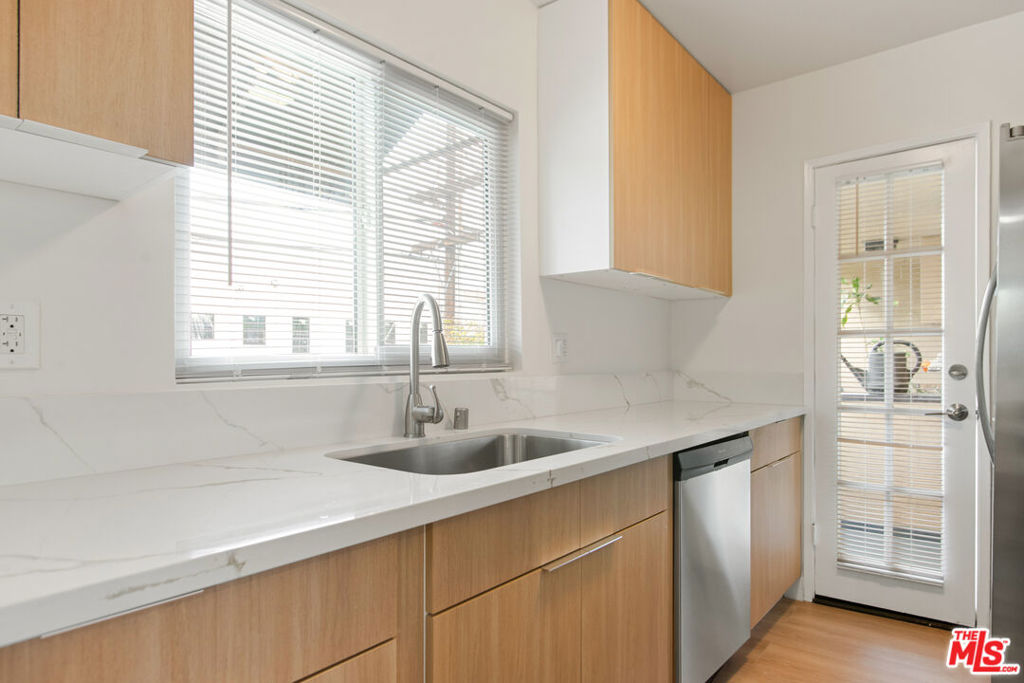 MLS #25619425 image #11