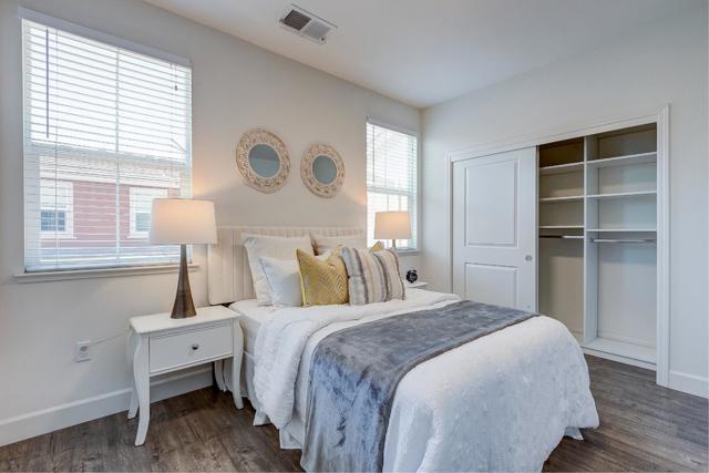 38924 Lemongrass Way, Newark CA: https://media.crmls.org/mediaz/857cc459-ad9d-4407-a651-b9882a711a77.jpg