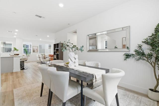 9065 Tallship Way, Newark CA: https://media.crmls.org/mediaz/857d01f2-474c-463b-aef0-1ffa47173c2b.jpg