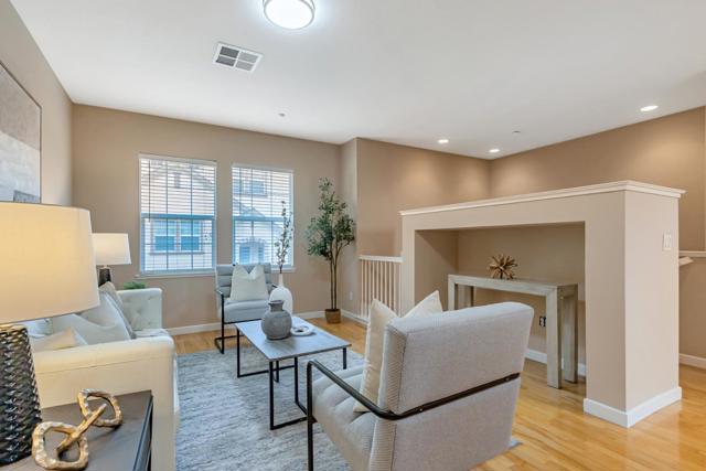 1127 Lund Terrace, Sunnyvale CA: https://media.crmls.org/mediaz/857db59b-6e7c-48a6-aa5c-63bcdbbeea92.jpg