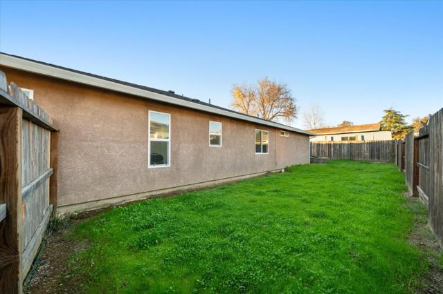 20970 Beagle Street, Cottonwood CA: https://media.crmls.org/mediaz/857e396b-77d7-471a-bdf2-94bf94a850f6.jpg