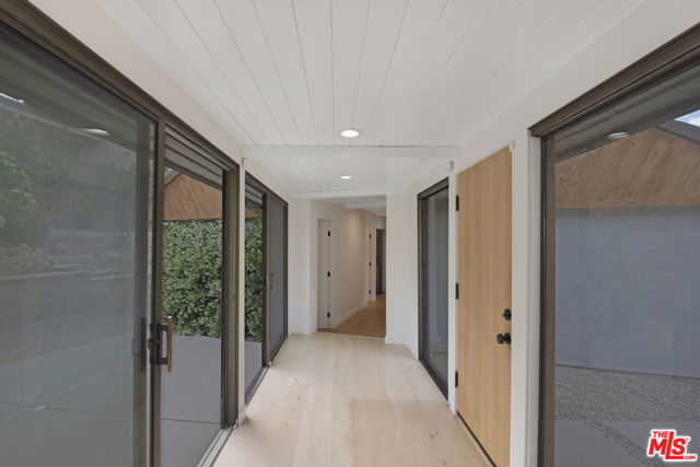 24728 Vantage Point Terrace photo 4