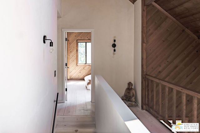 25150 Cougar Road, Idyllwild CA: https://media.crmls.org/mediaz/858023f6-b42e-40d1-acea-dfe159c123e1.jpg