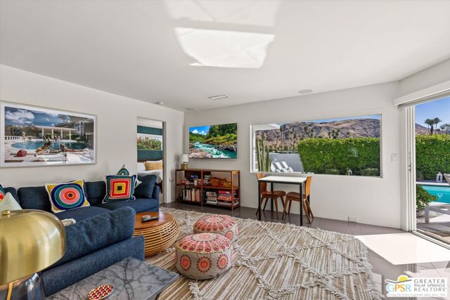 2280 S Camino Real, Palm Springs, CA 92264