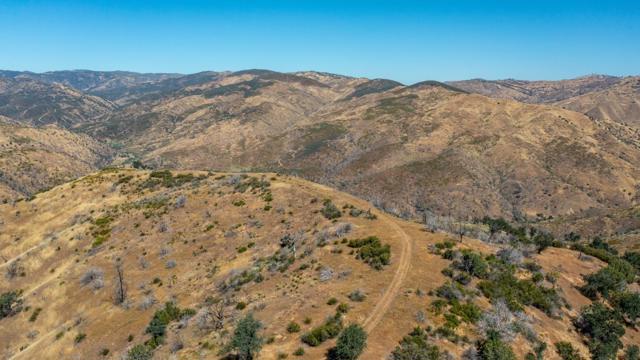 14600 Del Puerto Canyon Road, Newman CA: https://media.crmls.org/mediaz/8580fa8b-fffd-4de0-9f60-7f7c63d16c39.jpg