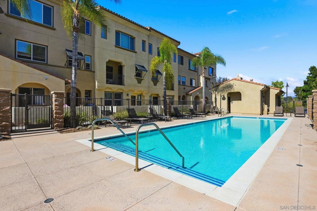 1576 Castillo Way - photo 10