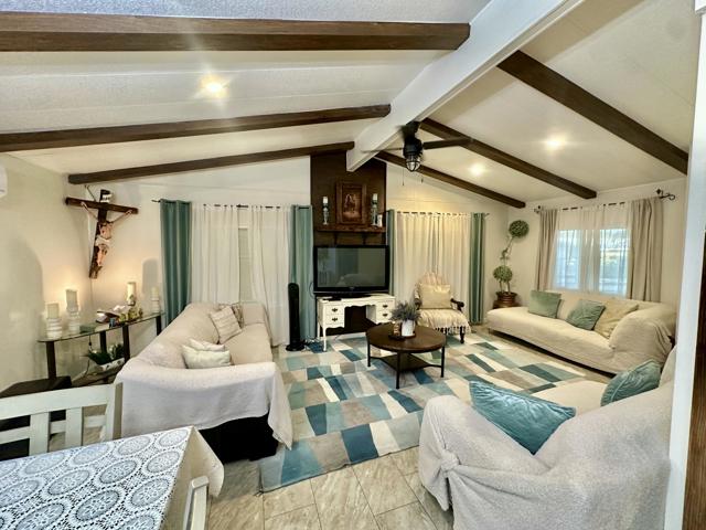 69530 Dillon Road, Desert Hot Springs CA: https://media.crmls.org/mediaz/85823c34-eb58-43f6-b943-1ebf9ac8fc7d.jpg