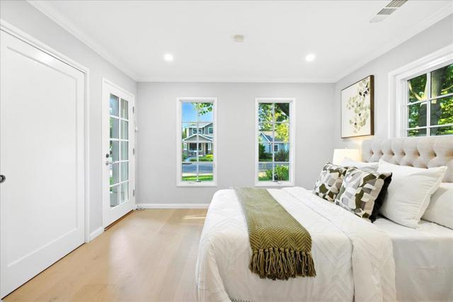 162 Del Monte Avenue, Los Altos CA: https://media.crmls.org/mediaz/8582b15e-0b14-4a6d-844f-307b3c321553.jpg