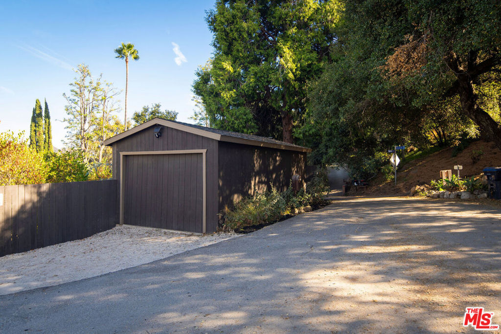 8582D8Dd E753 4D07 9D7D 79871312F7Eb 19933 Summit Drive, Topanga, Ca 90290 &Lt;Span Style='BackgroundColor:transparent;Padding:0Px;'&Gt; &Lt;Small&Gt; &Lt;I&Gt; &Lt;/I&Gt; &Lt;/Small&Gt;&Lt;/Span&Gt;