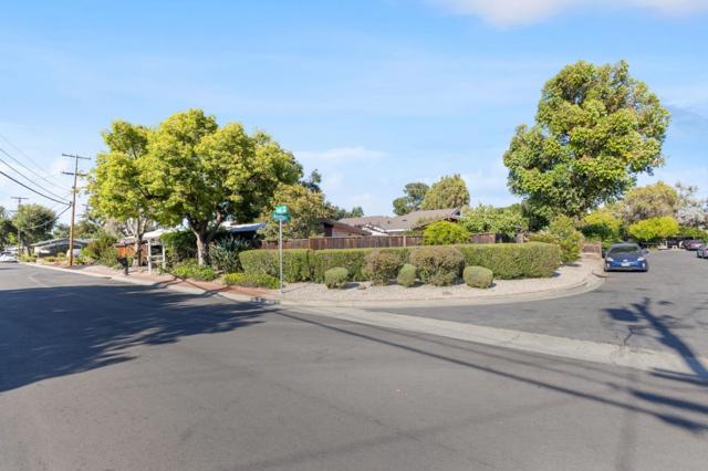 814 Gail Avenue, Sunnyvale CA: https://media.crmls.org/mediaz/8582da88-f0aa-4e63-b926-e7c55981dfcf.jpg