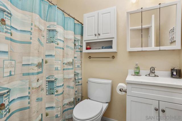 1150 ALOE CT., San Marcos CA: https://media.crmls.org/mediaz/8583326b-99c9-4d09-b2c3-744289e72204.jpg