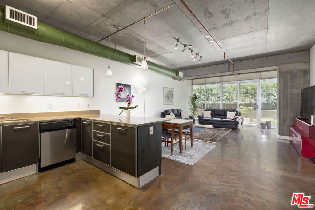 645 W 9th Street #240