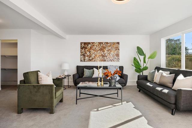 15 Eastridge Circle, Pacifica CA: https://media.crmls.org/mediaz/8584e239-3dd9-4de4-92d2-9aab3bf0378b.jpg