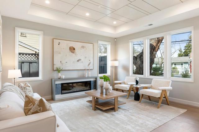 1004 Iris Street, Redwood City CA: https://media.crmls.org/mediaz/85885e64-870a-4759-a15e-e1546d7a49ec.jpg