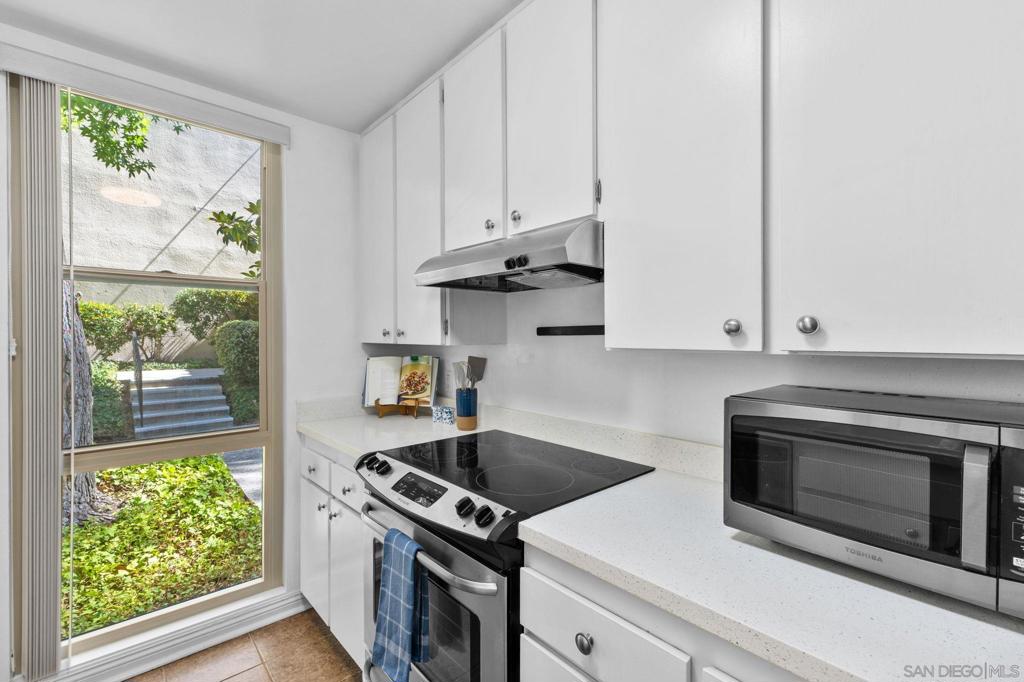 4843 Collwood Blvd - photo 10