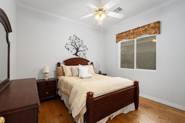 77703 Ashberry Court, Palm Desert CA: https://media.crmls.org/mediaz/8588d499-a4f2-4d4b-b897-194309c39fb5.jpg