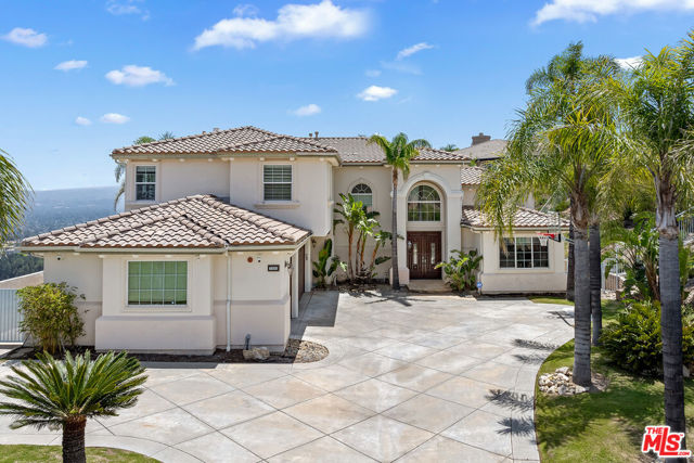 7416 Wiscasset Drive, West Hills CA: https://media.crmls.org/mediaz/858943f0-94b4-4c15-9c81-07afa457ffe4.jpg
