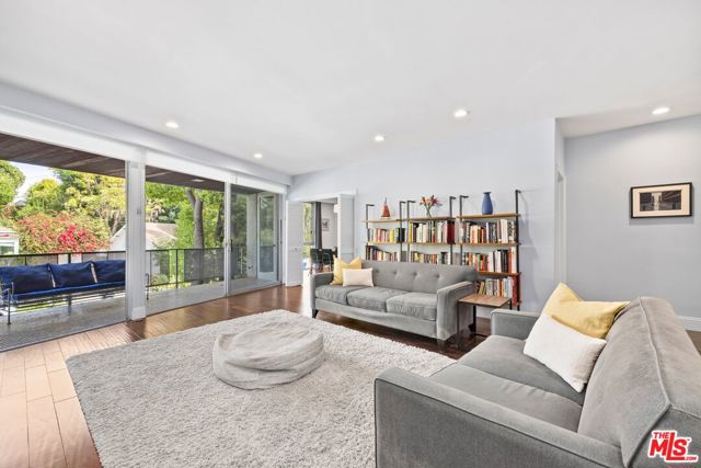 10600 Wilkins Avenue, Los Angeles CA: https://media.crmls.org/mediaz/8589e9cd-142f-4aa5-a456-80a823f7bb0b.jpg