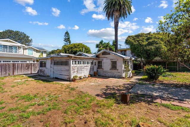 Detail Gallery Image 4 of 16 For 940 Hermes Ave, Encinitas,  CA 92024 - 2 Beds | 1 Baths