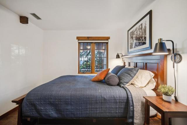 25200 Loma Prieta Avenue, Los Gatos CA: https://media.crmls.org/mediaz/858ad792-9a35-4ce2-b9a7-7060a5c530c2.jpg