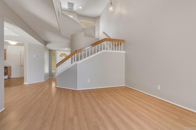 Detail Gallery Image 7 of 37 For 421 S Rosemary Ln, Anaheim Hills,  CA 92808 - 2 Beds | 2/1 Baths