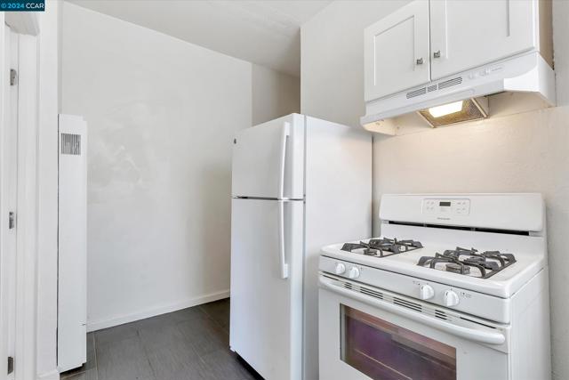 Image 18 of 59 For 1717 12th Street