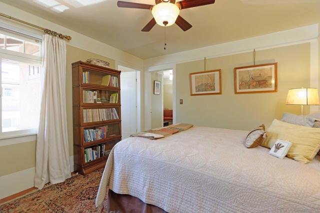 3574 7th Avenue, San Diego CA: https://media.crmls.org/mediaz/858d07fb-0150-48c8-a719-d347d3270d0b.jpg