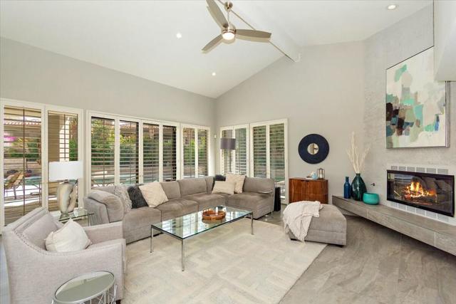 75765 Osage Trail, Indian Wells CA: https://media.crmls.org/mediaz/858d17c6-0f31-4c17-8663-2290e6d06d93.jpg
