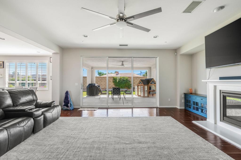 MLS #219136575DA image #6
