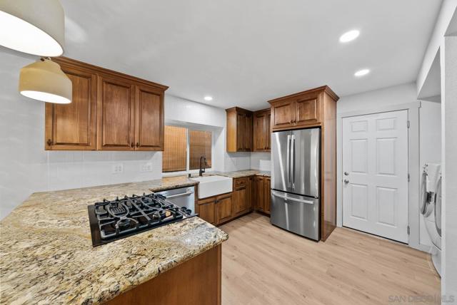11764 66 Avenida Marcella, El Cajon CA: https://media.crmls.org/mediaz/858e669a-5c2f-4dea-b352-3625c8c40949.jpg
