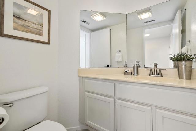 4514 Calypso Terrace, Fremont CA: https://media.crmls.org/mediaz/858ef099-1d57-4545-a6ed-a3bd493fc862.jpg