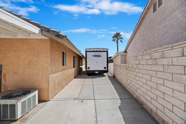 Detail Gallery Image 39 of 63 For 13139 Clipper Drive, Victorville,  CA 92395 - 4 Beds | 2 Baths